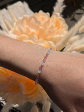 Charger l'image dans la galerie, Bracelet petites perles - acier inoxydable doré