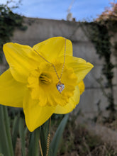 Charger l'image dans la galerie, Collier 2 strass coeurs - acier inoxydable doré