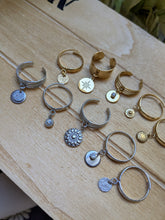 Charger l'image dans la galerie, Bague réglable avec pendentif en acier inoxydable