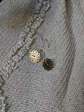 Charger l'image dans la galerie, Créoles fleur - acier inoxydable