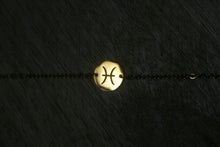 Charger l'image dans la galerie, ENFANT Bracelet signe astrologique - acier inoxydable doré