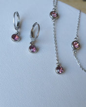 Charger et lire la vidéo dans la visionneuse de la Galerie, Bracelet strass rose - Collection Saint Valentin
