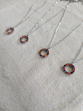 Charger l'image dans la galerie, Collier cercle multicolore - acier inoxydable
