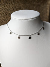 Charger l&#39;image dans la galerie, Collier mini-coeurs - Collection Saint Valentin
