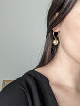 Charger l&#39;image dans la galerie, Boucles d&#39;oreilles &quot;Belle&quot; - Collection Saint Valentin
