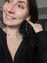 Charger l&#39;image dans la galerie, Boucles d&#39;oreilles longues amétrine - acier inoxydable
