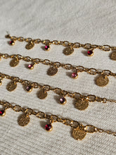 Charger l&#39;image dans la galerie, Bracelets breloques colorées - acier inoxydable doré
