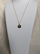 Charger l'image dans la galerie, Collier signe astrologique - acier inoxydable
