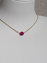 Charger l'image dans la galerie, Collier perle en verre craquelé reflets - acier inoxydable
