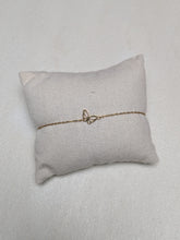 Charger l&#39;image dans la galerie, Bracelet forme strass - acier inoxydable
