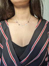 Charger l&#39;image dans la galerie, Collier mini-coeurs - Collection Saint Valentin
