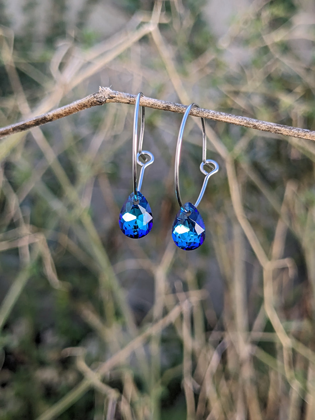 Créoles gouttes en verre - acier inoxydable