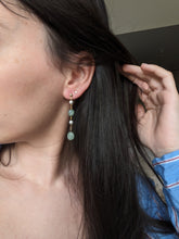 Charger l&#39;image dans la galerie, Boucles d&#39;oreilles longues aventurine verte - acier inoxydable
