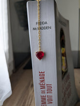 Charger l'image dans la galerie, Marque page coeur rouge - acier inoxydable
