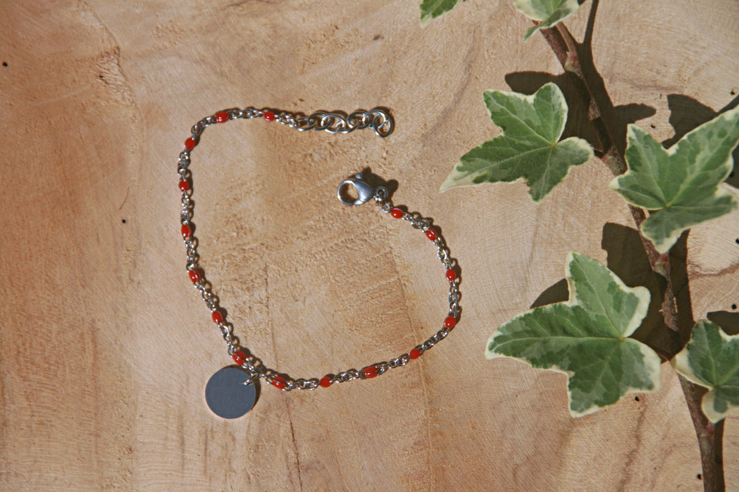 Bracelet chaine billes rouges médaillon rond - acier inoxydable
