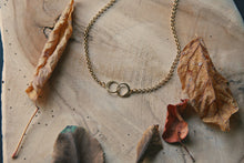 Charger l&#39;image dans la galerie, Collier menottes dormeuses - acier inoxydable
