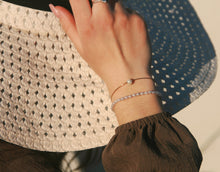 Charger l&#39;image dans la galerie, Bracelet perle forme riz - fermeture acier inoxydable
